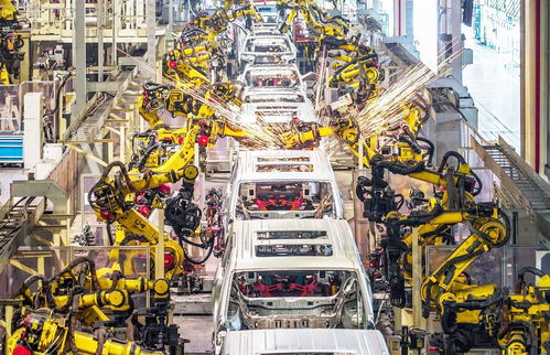 嵐圖汽車第10萬輛整車下線 新一代 車谷造 推動武漢汽車產業鏈升級